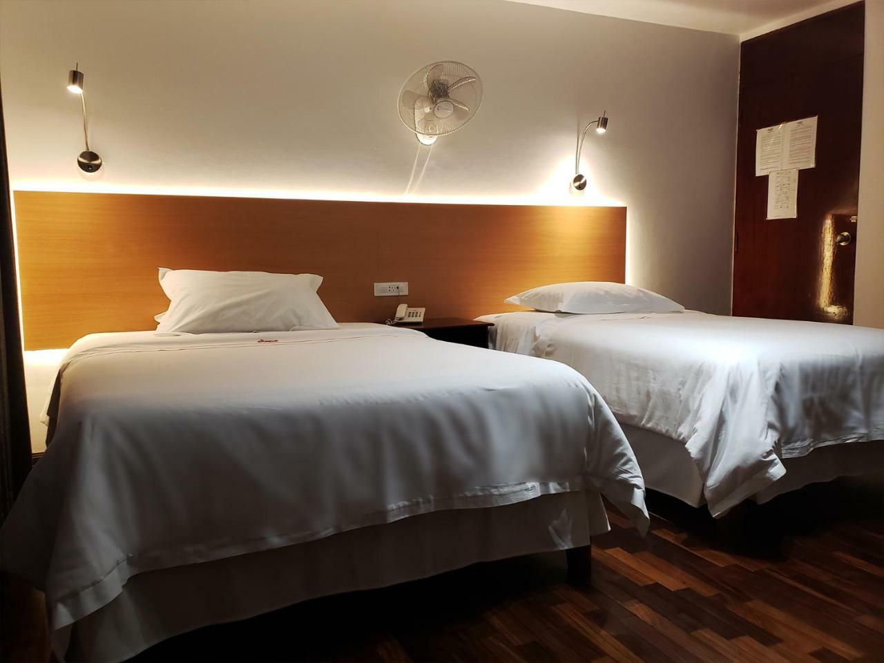 Hotel El Carmelo Miraflores Lima